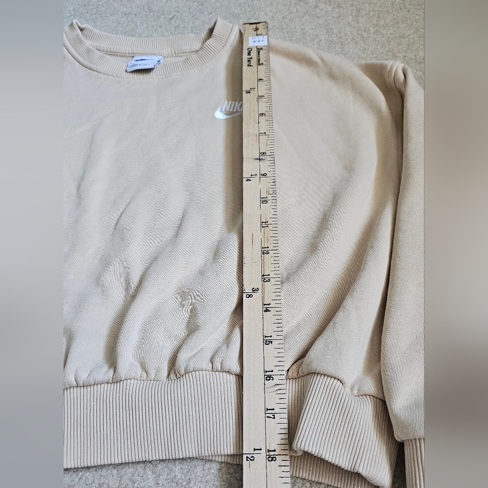 Youth Nike Sweatshirt Bundle - Nike Blue Tie-Dye Sweatshirt and Neutral Beige - Picture 5 of 13